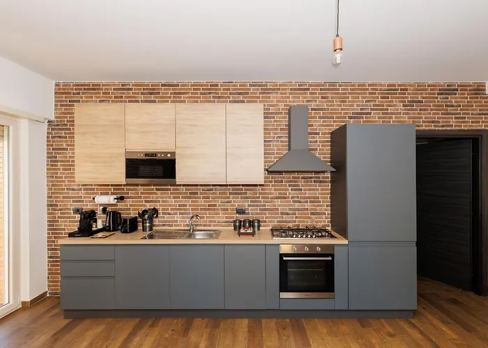 Industrial Loft In - Metro C To Colosseum Appartamento